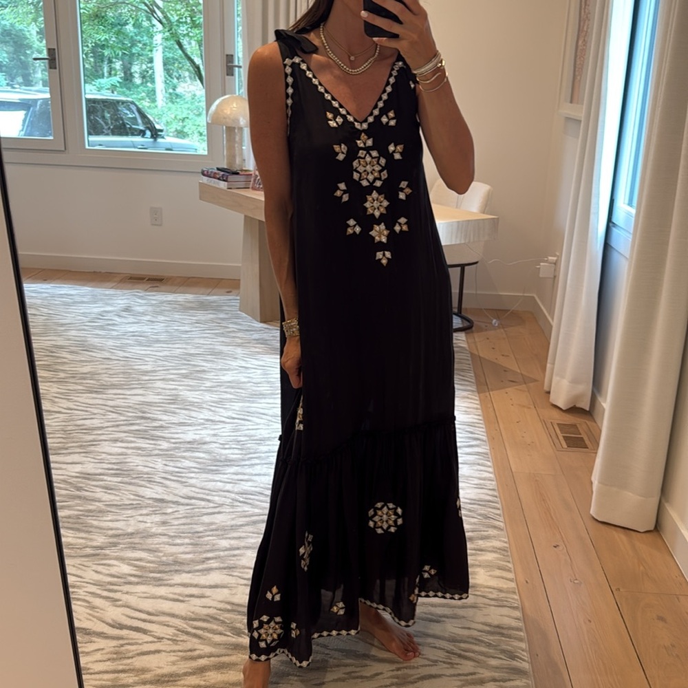 Juliet Dunn Black Dress with White Embroidery